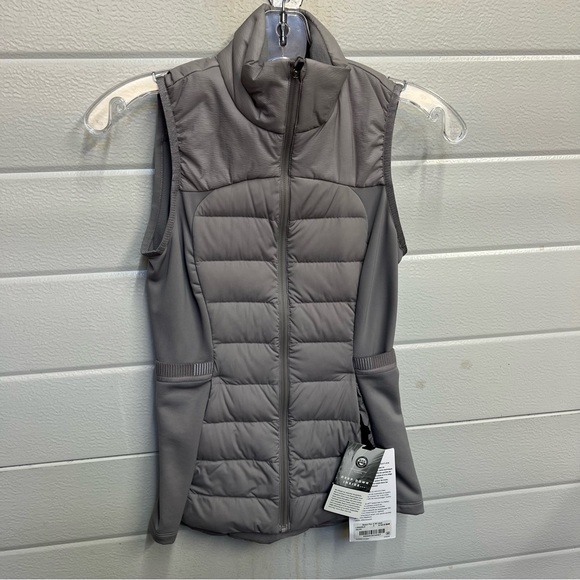NWT Lululemon Down For It All Vest insulated puffer goose - Dark Chrome - Picture 6 of 14